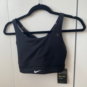 BRAND NEW NIKE HIGH IMPACT SPORTS BRA